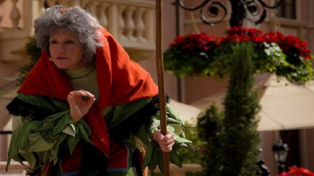 Disney World Christmas Story: Italy La Befana at EPCOT 