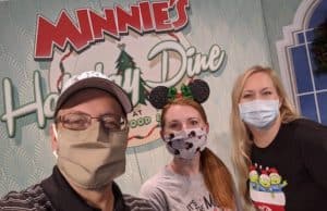 A Joyful Review of Minnie's Holiday Dine at Hollywood and Vine