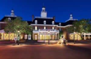 Revisiting the World Showcase and the Customs of Christmas: America