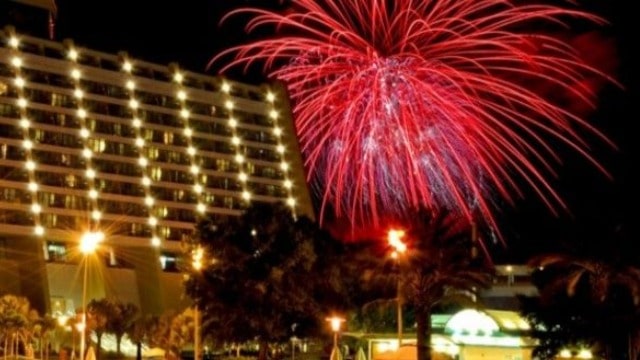 See Disney New Years Fireworks Tonight!