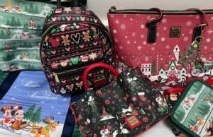Check out my Disney purse dream closet (Part 3 - Christmas)