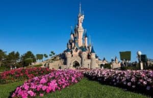 Disneyland Paris has a New Reopening Date