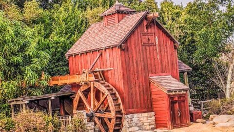 Photos: Disney is Refilling the Rivers of America at Magic Kingdom!