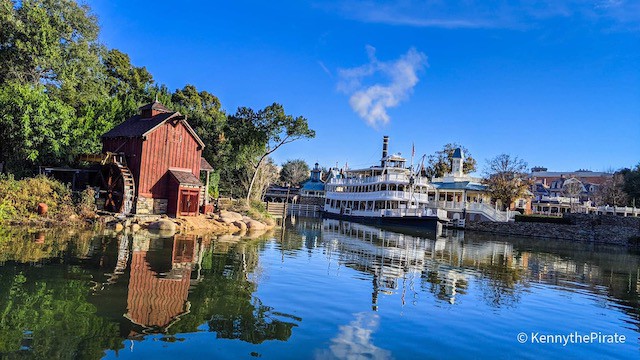 Photos and Video of the Return of Liberty Square Riverboat and Tom Sawyer Rafts!