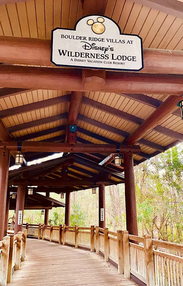 Complete-Guide-to-Disneys-Rustic-and-Cozy-Wilderness-Lodge-Resort