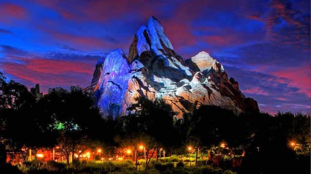 Be sure to check out this nighttime entertainment at Disney World!