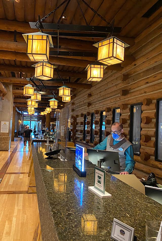Complete-Guide-to-Disneys-Rustic-and-Cozy-Wilderness-Lodge-Resort