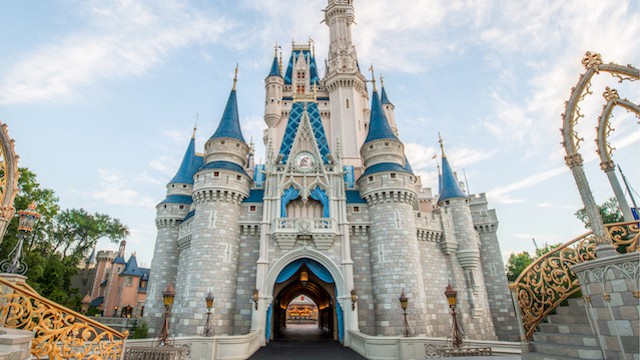 Top 5 Reasons Why you Need to Take a Solo Trip to Disney