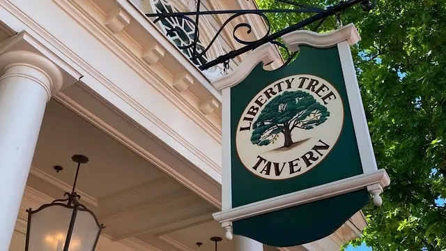 How to avoid the disappointing overflow seating at Liberty Tree Tavern