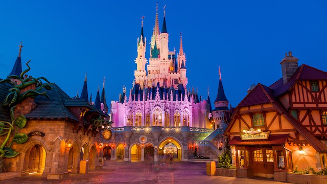 A snack tour of Disney World: Magic Kingdom