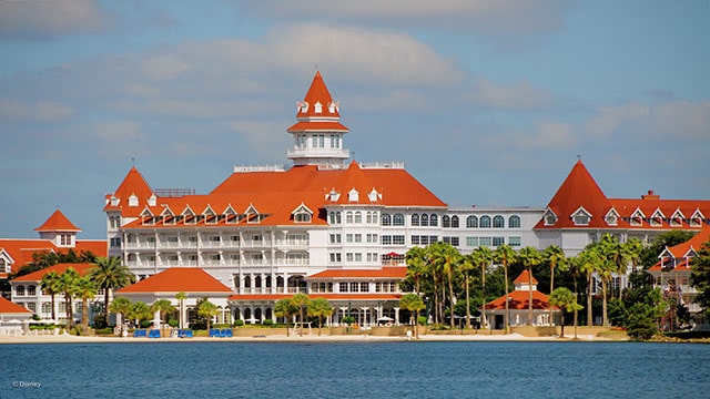 Review: Disney's Grand Floridian Resort is like stepping right into a beautiful fairytale