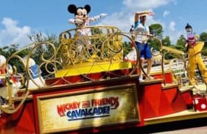 Here's how you can make sure you see Disney World's character cavalcades!