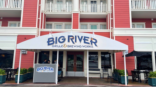 Big River Grille Review: Great location but the food does not deliver