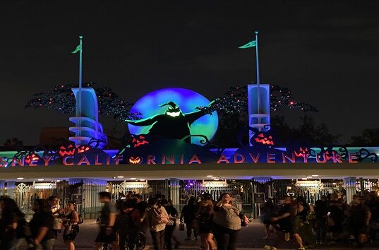 Review: Is Oogie Boogie Bash Better than Boo Bash?