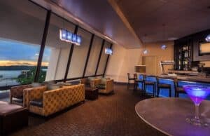 A Water Issue Closes Disney Resort Lounge with no Warning