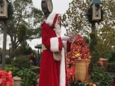 The World Showcase Storytellers And The Customs Of Christmas: France