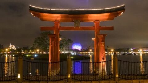 The World Showcase Storytellers And The Customs Of Christmas: Japan