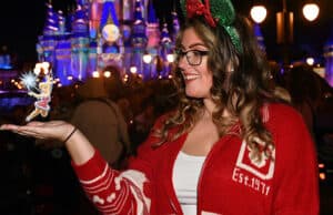 Check out all the new Festive Holiday Disney Photo Ops