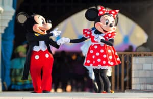 Minnie Mouse will meet in a NEW location at Epcot!