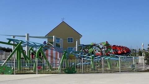 POV: Riding Daddy Pig’s Roller Coaster at the New Peppa Pig Theme Park