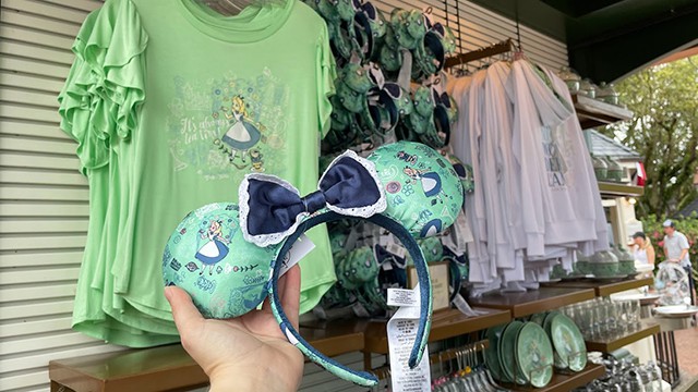 Don't be late and pick up this new Alice in Wonderland merchandise