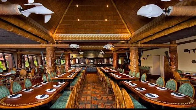 Dining At Disney World's 'Ohana With A Food Allergy
