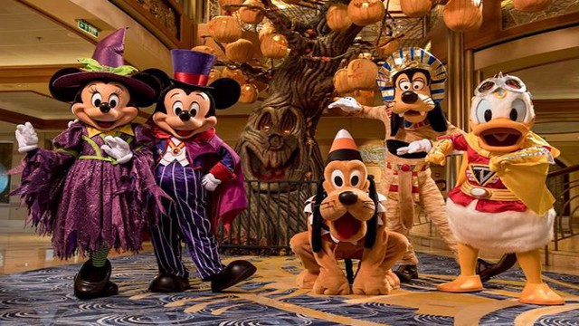 An Exclusive Hocus Pocus Meet and Greet is Coming for Disney Guests