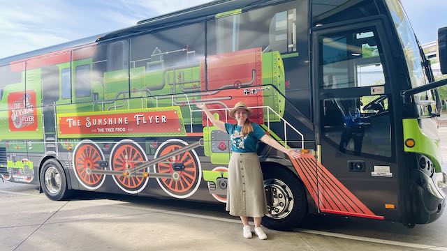 Review: Is the Sunshine Flyer the best option for Disney World airport  transportation? 