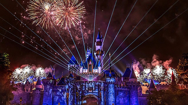 Breaking- Disney stops selling more new Annual Passes