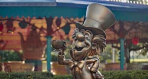 A step-by-step tutorial to drawing Disney's whimsical Mad Hatter