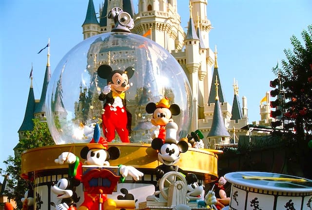 The Best Parades Disney Ever Created Kennythepirate Com The Best Parades Disney Ever Created Kennythepirate Com
