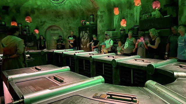 Savi's Workshop: an amazing Disney experience for Star Wars fans