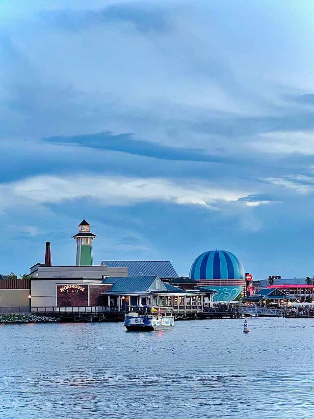 https://www.kennythepirate.com/wp-content/uploads/2022/07/Disney-Springs-Lighthouse.jpg