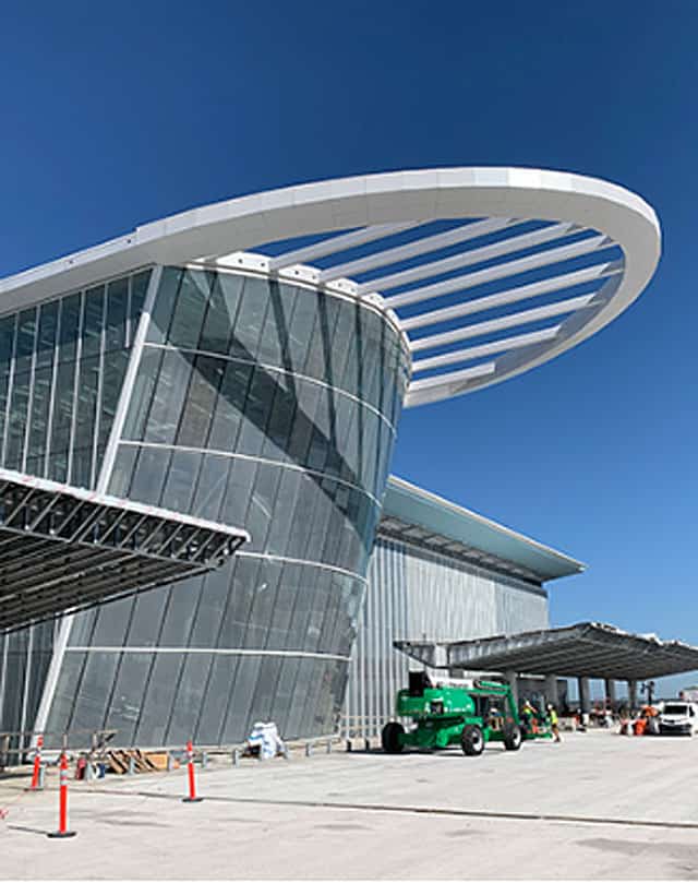 Orlando International Airport on X: Curbside Update: Terminal Valet parking will only be available on Departures Level of Terminal B, until further notice. 🚘 / X