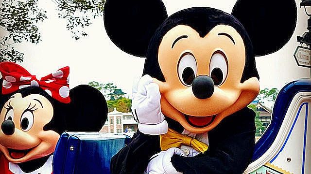 Mickey Mouse returns now to an iconic Disney World spot