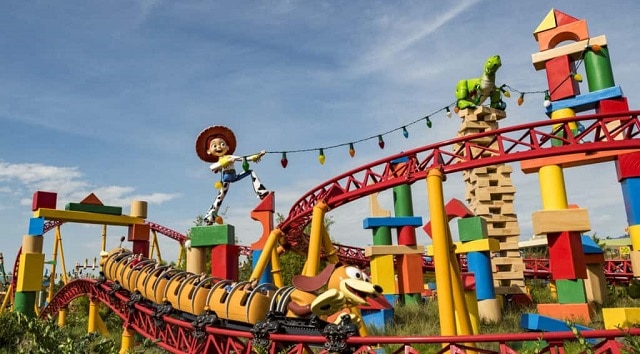 NEW: Showtimes for returning Toy Story Land Entertainment