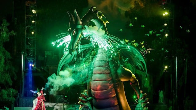 Participating restaurants and prices for Fantasmic! dining packages