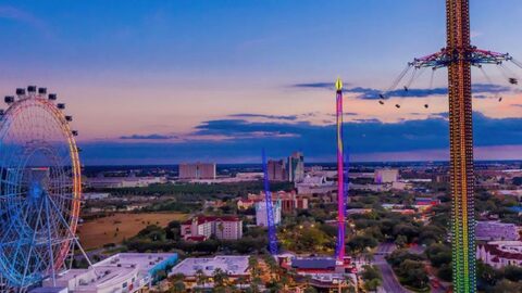 BREAKING: Multiple Guests Trapped on an Orlando Theme Park Attraction