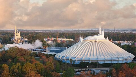 Magic Kingdom closure extended