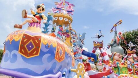 I joined the Magic Kingdom parade and had the best day ever