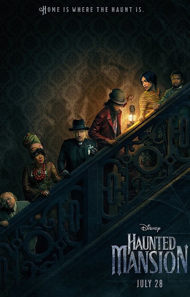 Disney Gives Fans a Exciting First Look at the Haunted Mansion movie's
