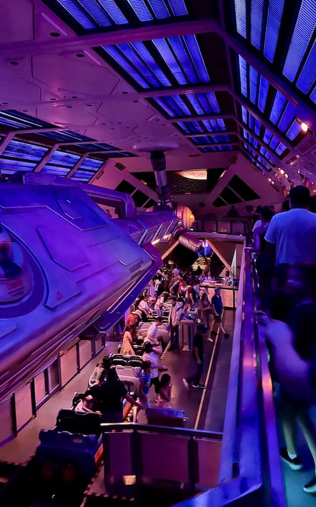 Guests Evacuated Off A Disney World Attraction KennythePirate.com
