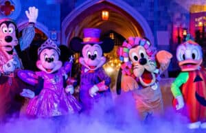 What you need to know about the Virtual Queues for Disney Holiday Parties