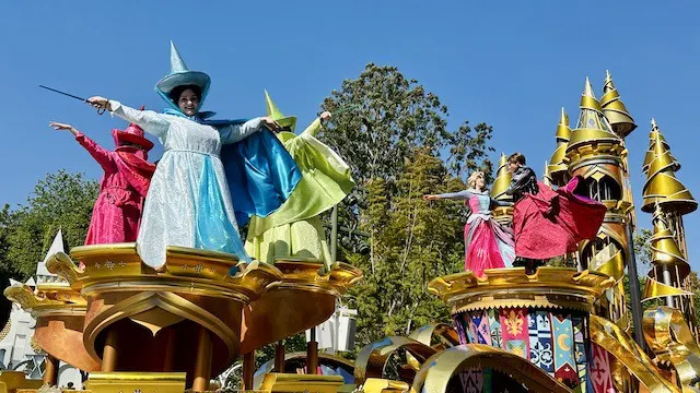 Magic definitely happens at this Disney parade