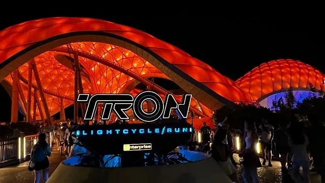 Does Disney's New Trailer for Tron Make You Want to Ride?