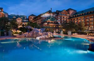 Your Complete Guide to Dining at Disney's Wilderness Lodge