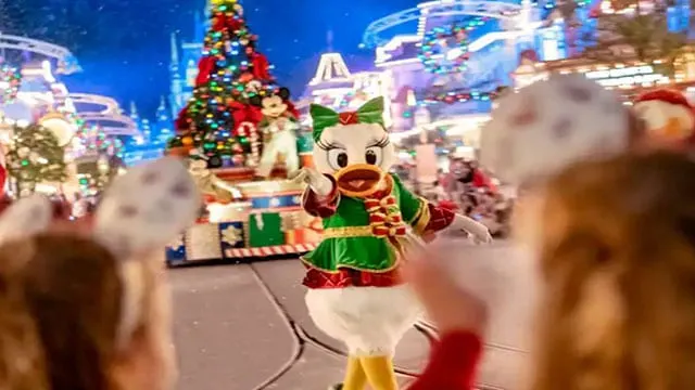 All You Need to Know for Mickey's Very Merry Christmas Party