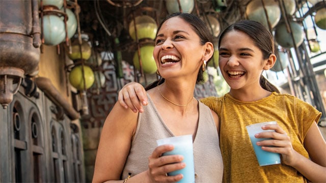 Galaxy's Edge Milk Stand gets an out-of-this-world option for guests to love now