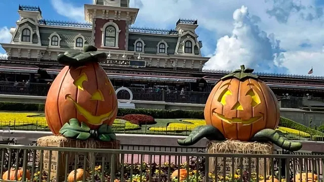Decorations and holiday merchandise take over the Magic Kingdom