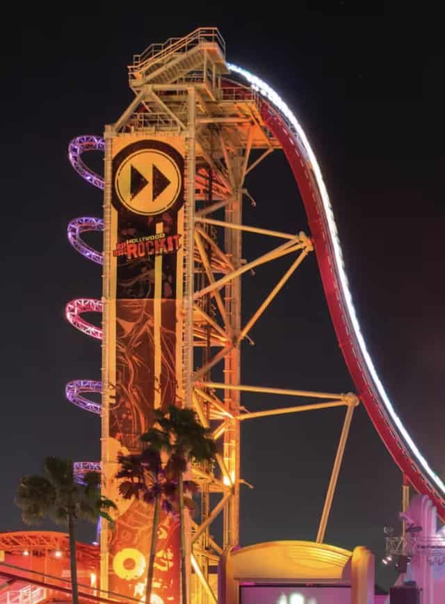 Rip Ride Rockit Just Got Stuck At The Top! : r/UniversalOrlando